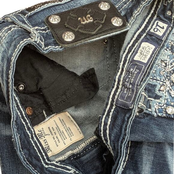 MISS ME Skinny Jeans Bedazzled Cross, Beads & Rhinestones Back Pockets Women 26 - Picture 6 of 9